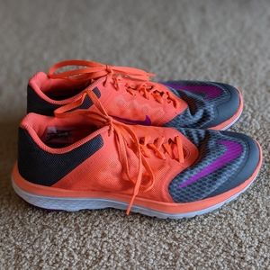 Nike Orange/Grey FS Lite Run Shoes - Size 9
